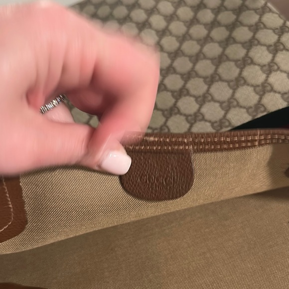 Vintage Gucci Cream and Brown Tote with Iconic Monogram - Picture 14 of 16